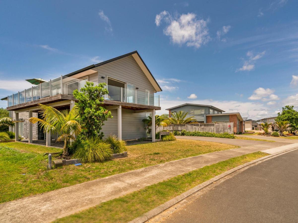 Tattletails Rest - Whitianga Holiday House ภายนอก รูปภาพ