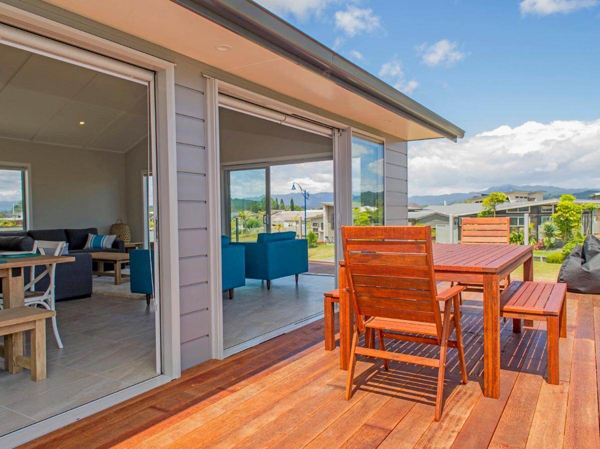 Tattletails Rest - Whitianga Holiday House ภายนอก รูปภาพ